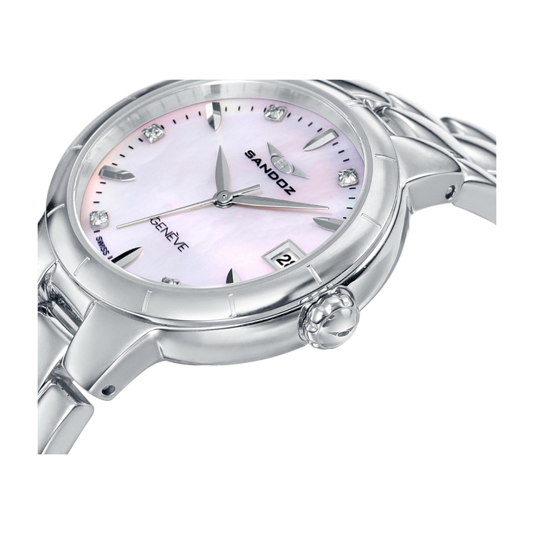 Detalle lateral del Sandoz Timeless Elle 81320-07 con esfera nacarada, caja de acero y brazalete metálico