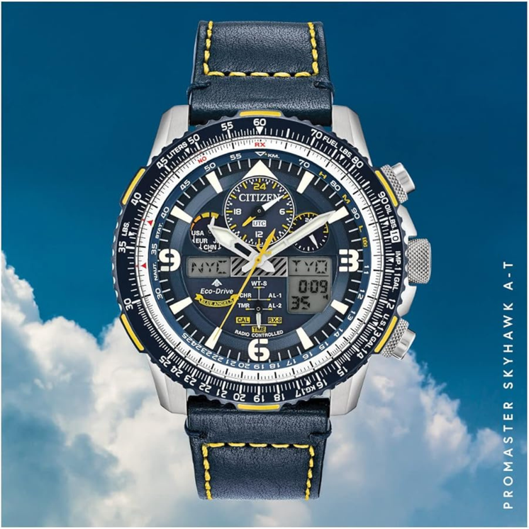 Reloj Citizen Blue Angels JY8078-01L con esfera azul y correa de piel negra en fotografía lifestyle de inspiración aeronáutica