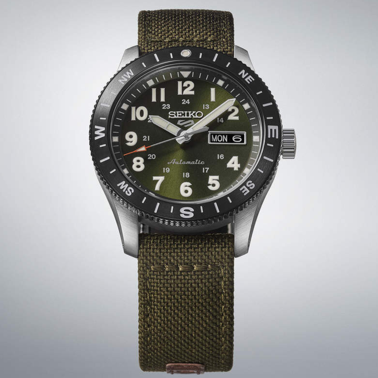 Seiko 5 Sports Field  HDB008K1