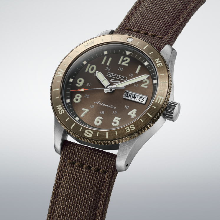 Seiko 5 Sports Field series HDB009K1