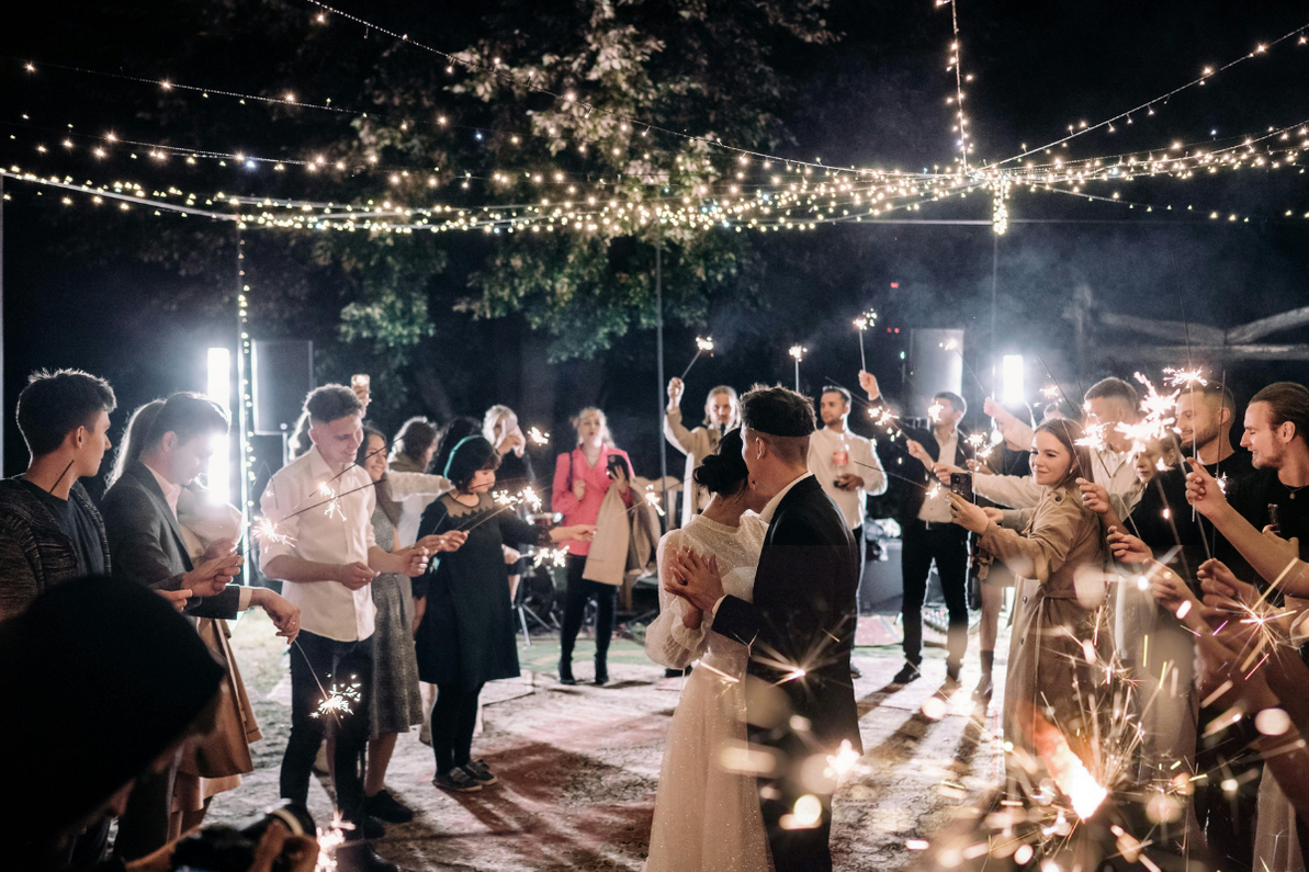 Keep the Party Alive: The Role of an Uninterrupted Power Supply in Wedding and Event Planning