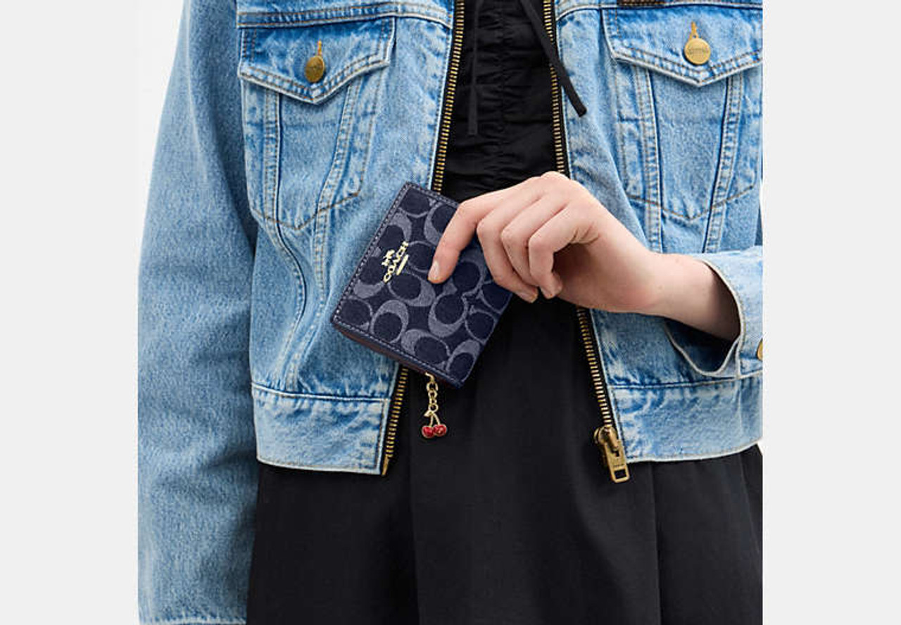 Coach Snap Wallet In Signature Denim - Denim/Gold/Den Gold