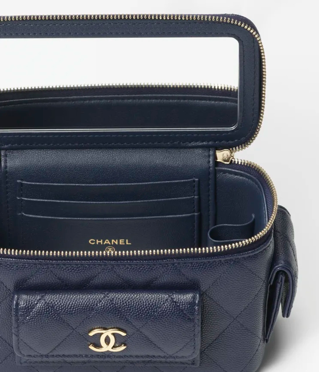CHANEL Clutch With Chain Grained Shiny Calfskin & Gold-Tone Metal Navy Blue