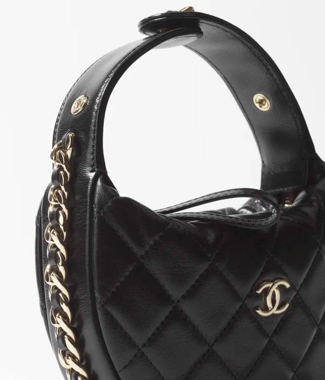 CHANEL Pouch