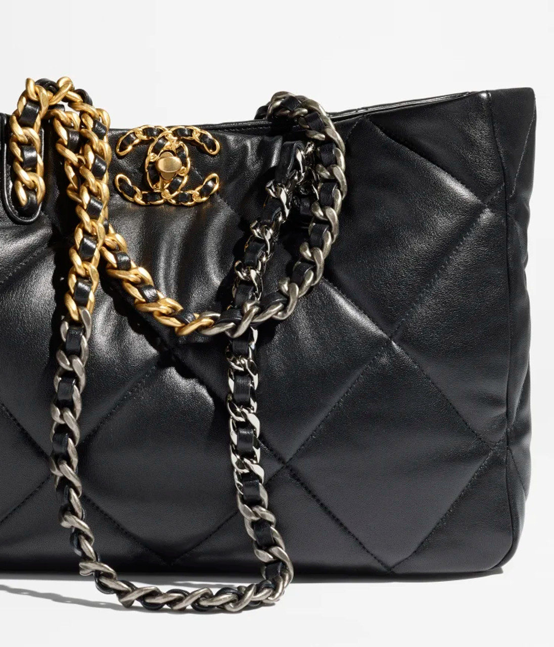The Best Vintage Chanel Bags to Collect Now | Handbags and Accessories |  Sotheby's