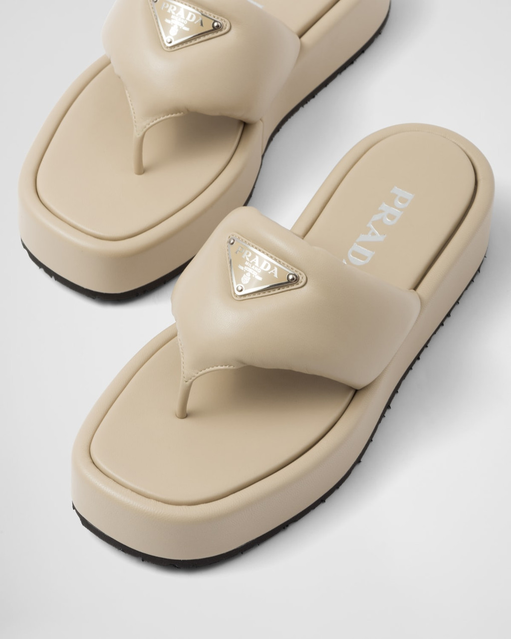 Women's Laurel Wedge Thong Sandal – Eastland