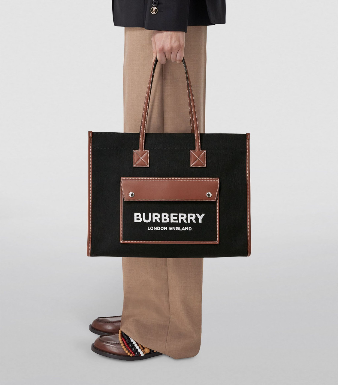 Burberry Freya - Tote bag for Woman - Beige - 8044138-A1395 | FRMODA.COM