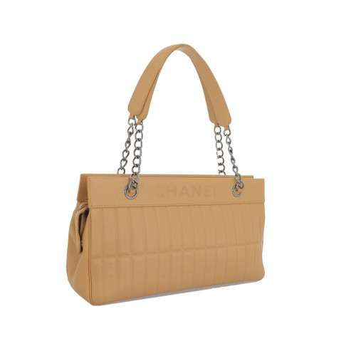 CHANEL Handbag Beige Leather (Certified Pre Owned)