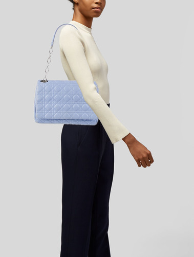 CHRISTIAN DIOR Lady Dior Cannage Shoulder Bag