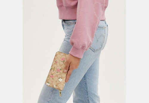 COACH Long Zip Around Wallet In Signature Canvas With Floral Print GOLD/LIGHT KHAKI CHALK MULTI Image 4