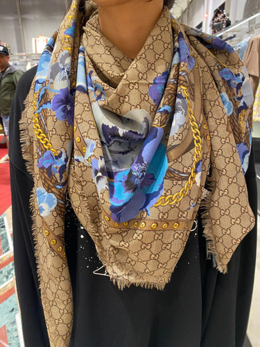GUCCI Women's Floral Print Scarf