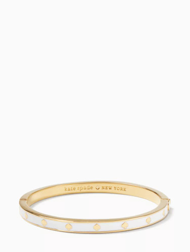 KATE SPADE  Spot The Spade Enamel Hinged Bangle