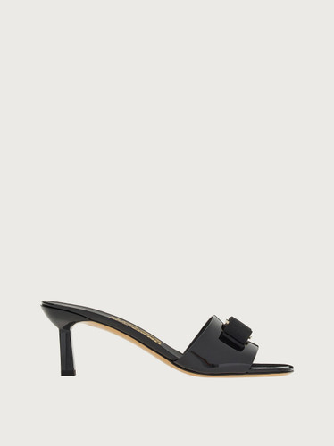 FERRAGAMO Vara knot slide