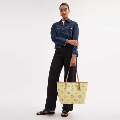 COACH City Tote Bag With Lemon Print (@Delhi Studio)