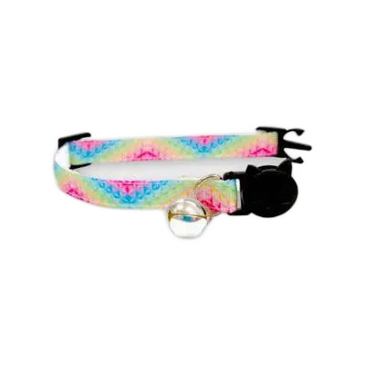 A colourful cat collar with quick release
Adjustable neck size
Complete with bell