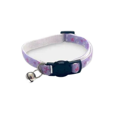 lilac cat collar with butterfly design
Easy quick release
Complete with cat bell