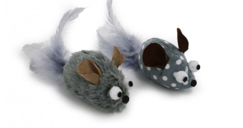 Keep your cat happy with Ancol Twin Catnip Mice. High-quality toys that trigger natural instincts. Buy now for endless chasing and pouncing.