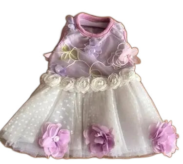 Dress your furry friend in our stunning purple floral wedding gown. With a multilayered petticoat and comfortable fit, it's ideal for any fashionable occasion.