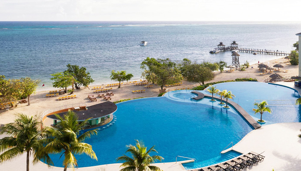 Book your Iberostar Rose Hall Resort for a Day Pass and enjoy a stress-free Jamaica shore excursion with private beach access, infinity pools, and unlimited food and drinks.