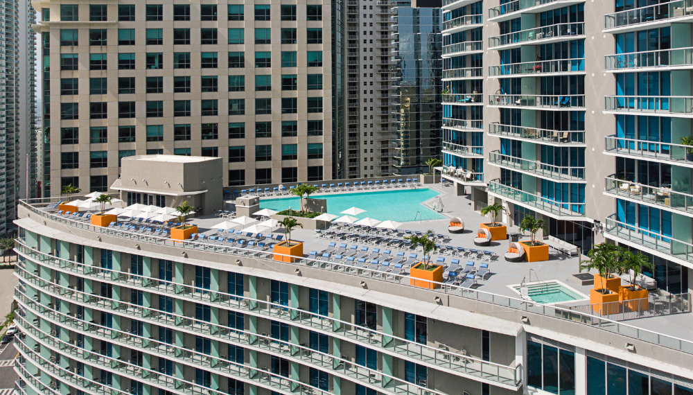 Complimentary Wi-Fi & Valet – Resort for a Day Miami
Stay connected and enjoy valet parking with your Resort for a Day cruise shore excursion at Hyatt Centric Brickell.
