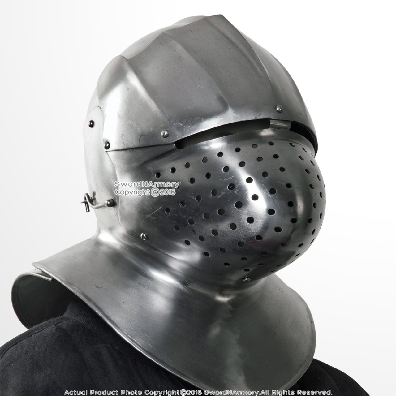 medieval helmets armour