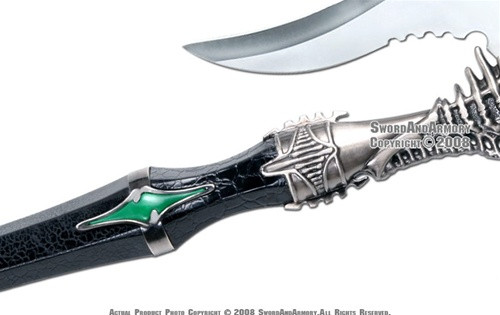 Alien Warrior Fantasy Battle Axe With Matching Dagger & Display Plaque – Stainless Steel