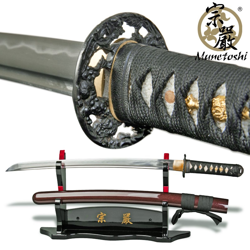 Munetoshi Handmade Lion Dog Wakizashi Sword Differentially