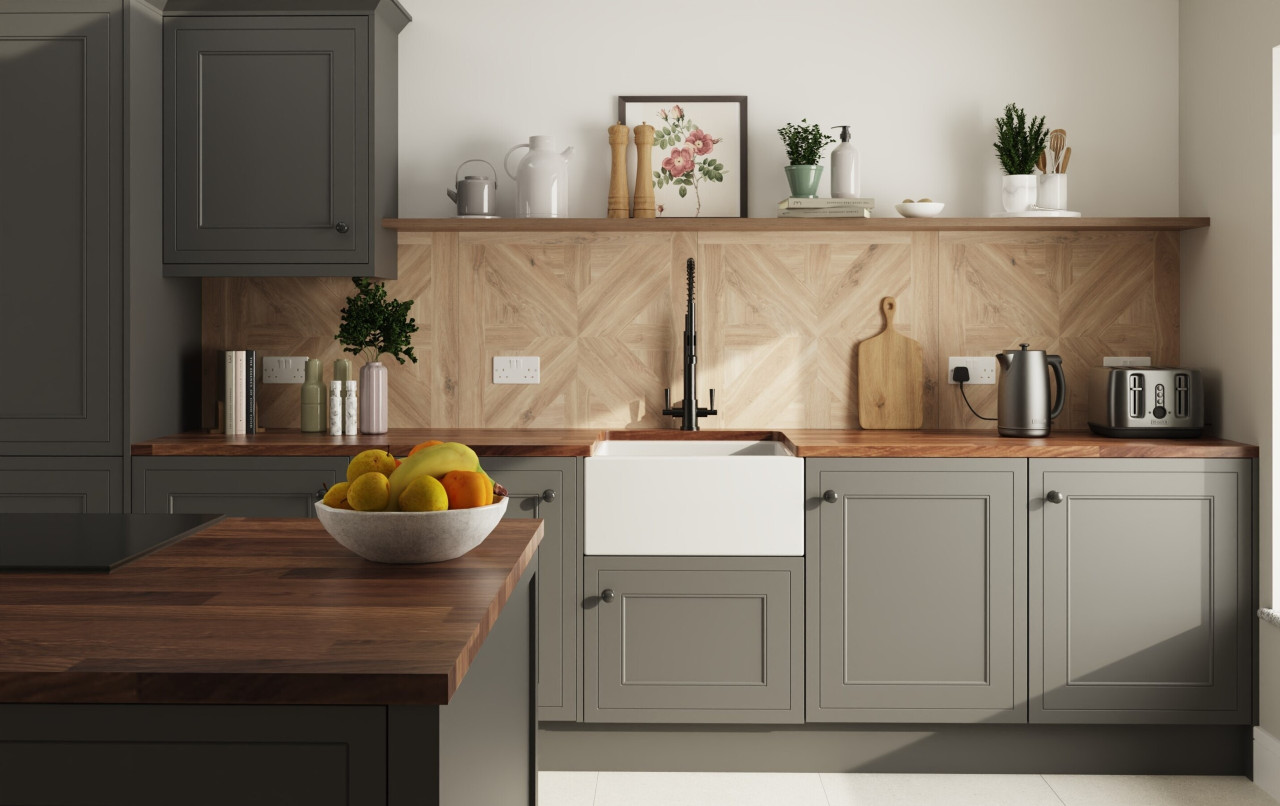 Large Tiles  (60cm+)
