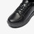 De Bata Industrials Charge werksneakers, aanzicht van de neus.