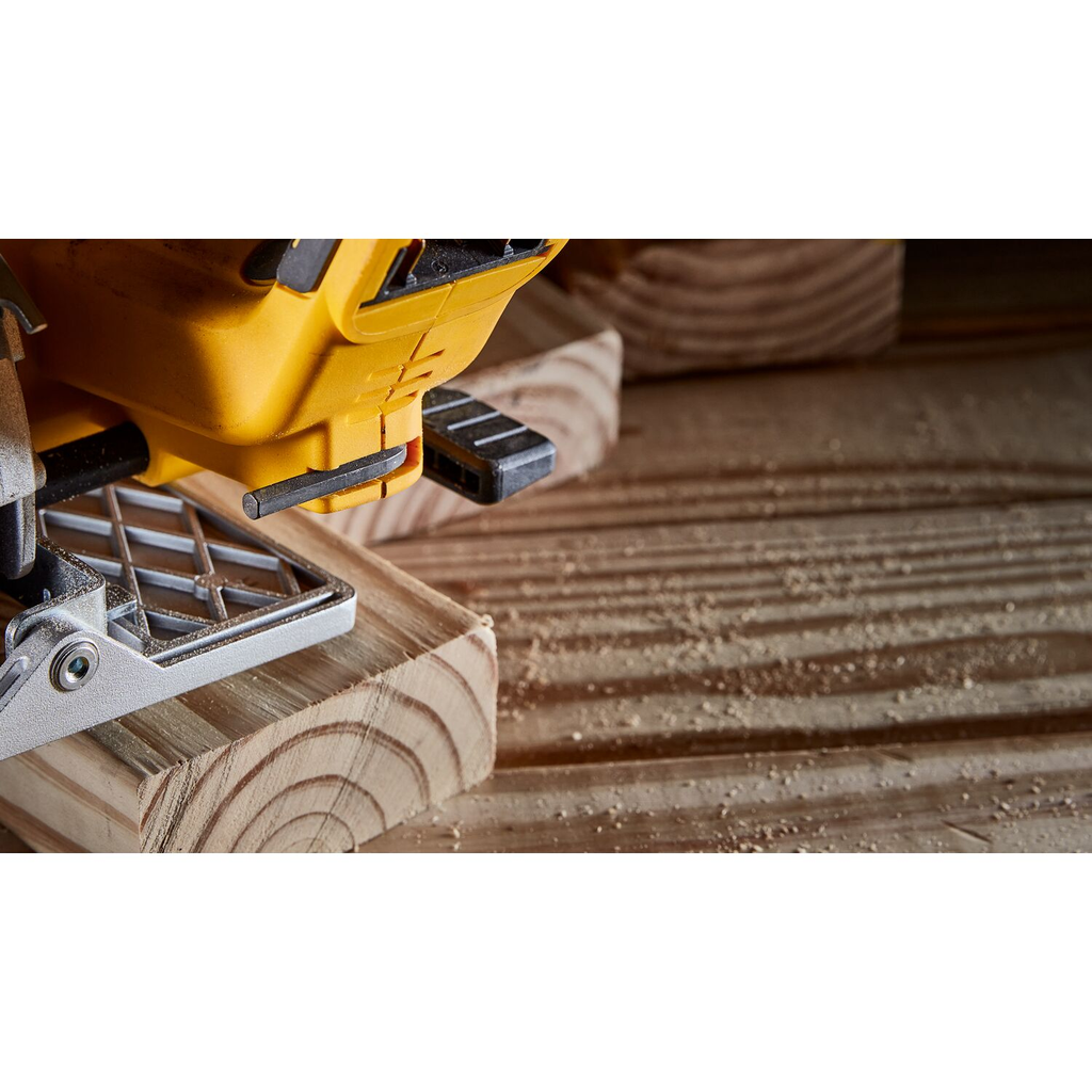 12V MAX CIRCULAR SAW - TOOL ONLY