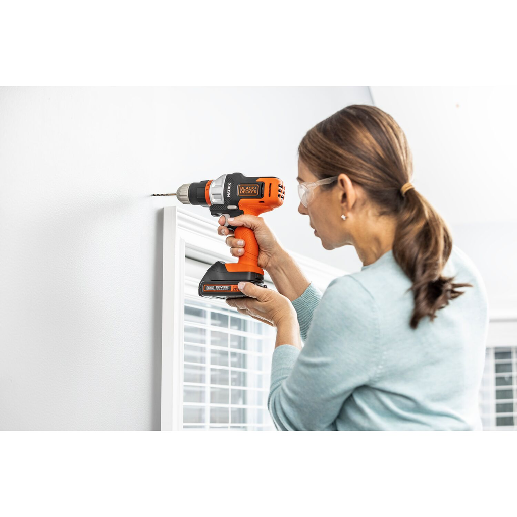 BLACK+DECKER B&D 20V LITHIUM MATRIX DRILL/DRIVER