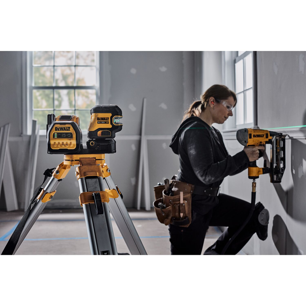 DEWALT CROSS LINE 2 SPOT COMBO