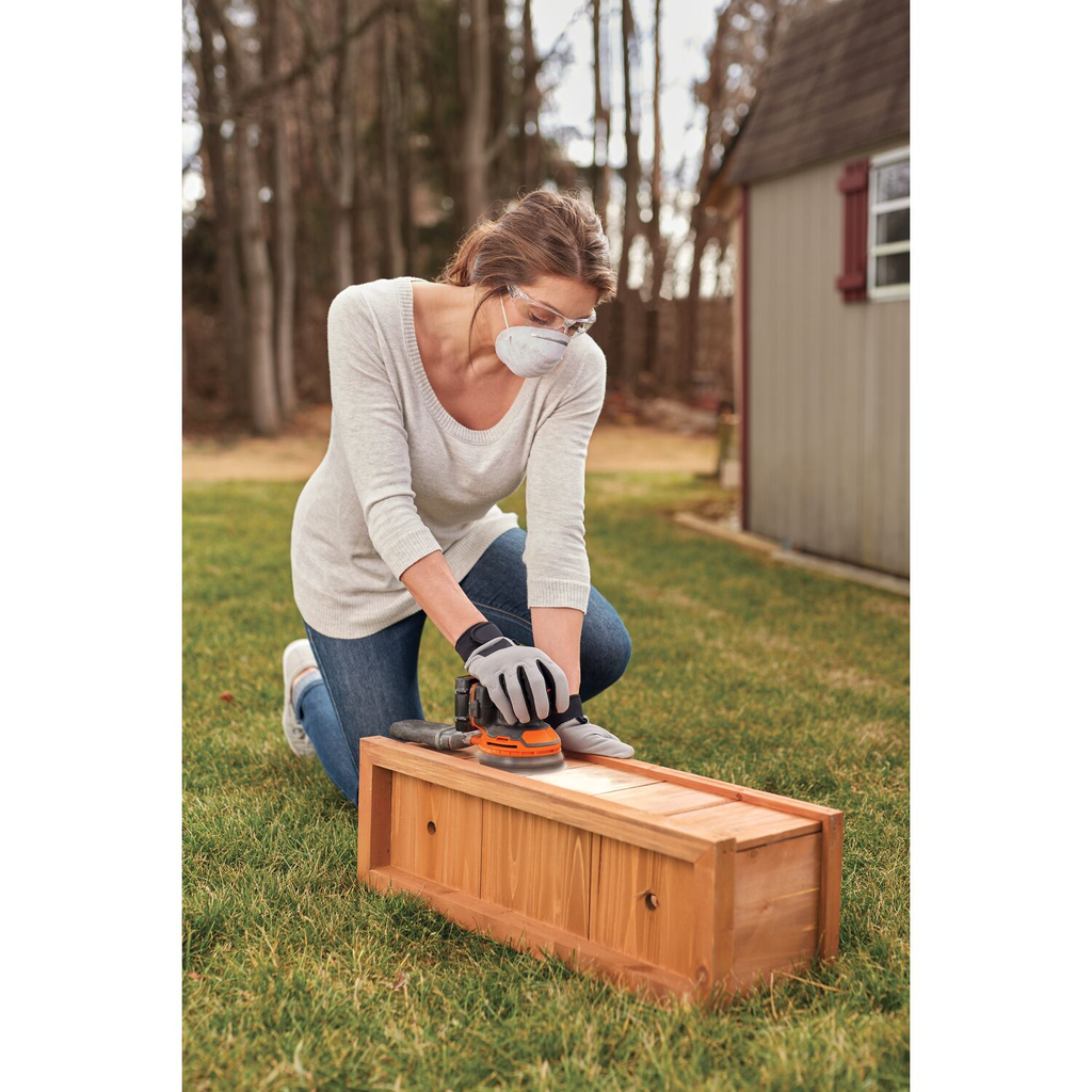 BLACK+DECKER 20V CORDLESS ROS