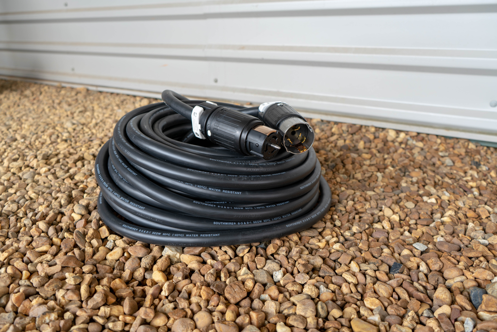 Southwire 100ft SEOW w/Hubbell C-Series Twist Lock Ends 6/3-8/1 1/EA