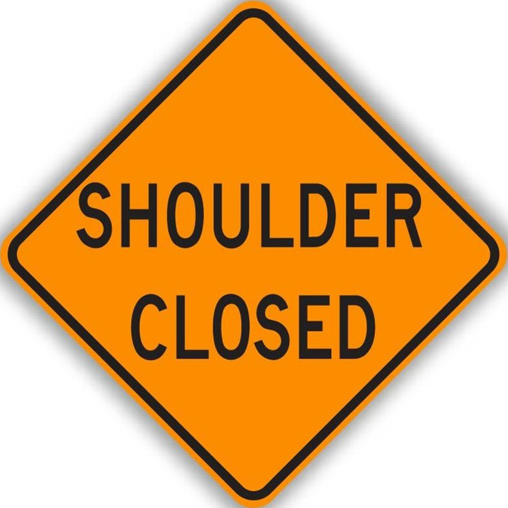 Cortina 48" x 48" Marathon Reflective Roll-Up Sign with Lexan Pockets and Ribsets - Shoulder Closed