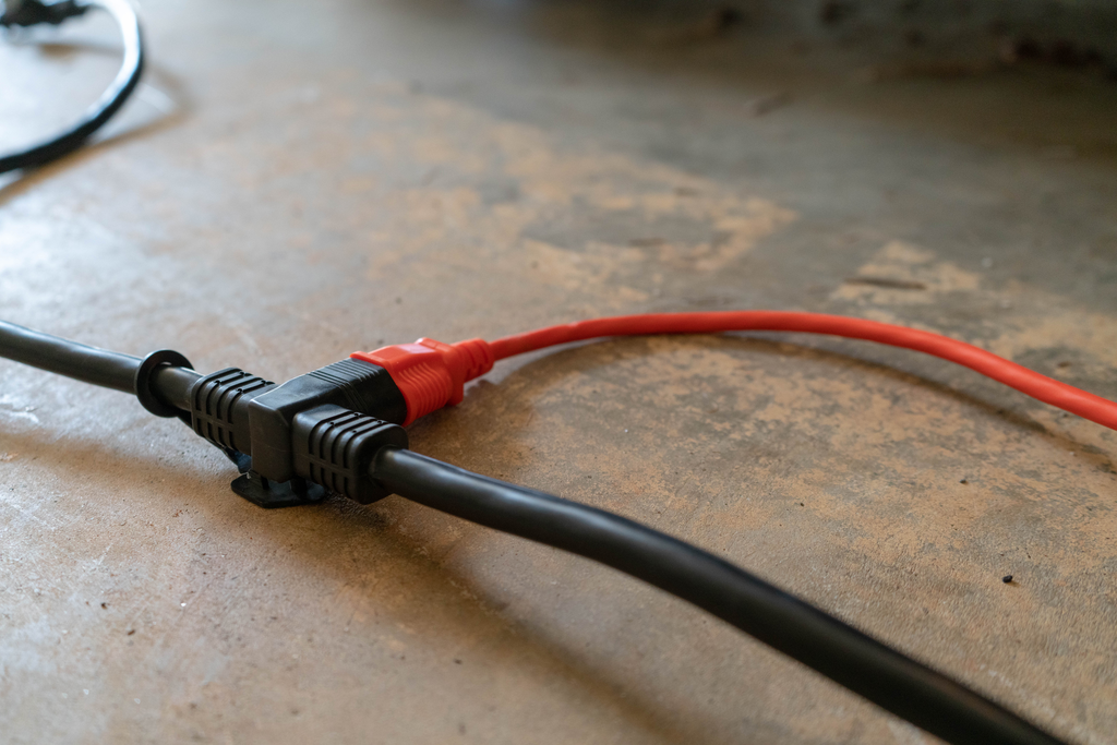 Woods CORD SET, 14/3 9' STW BLACK 3 OUTLET
