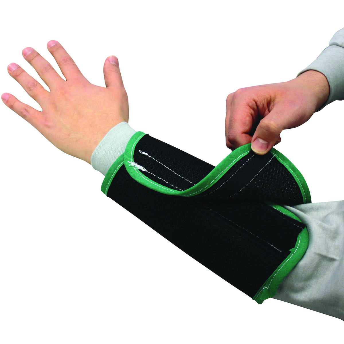 Kut Gard® 30-6795B  Cut Resistant Sleeve, Size L, Black, ANSI A4