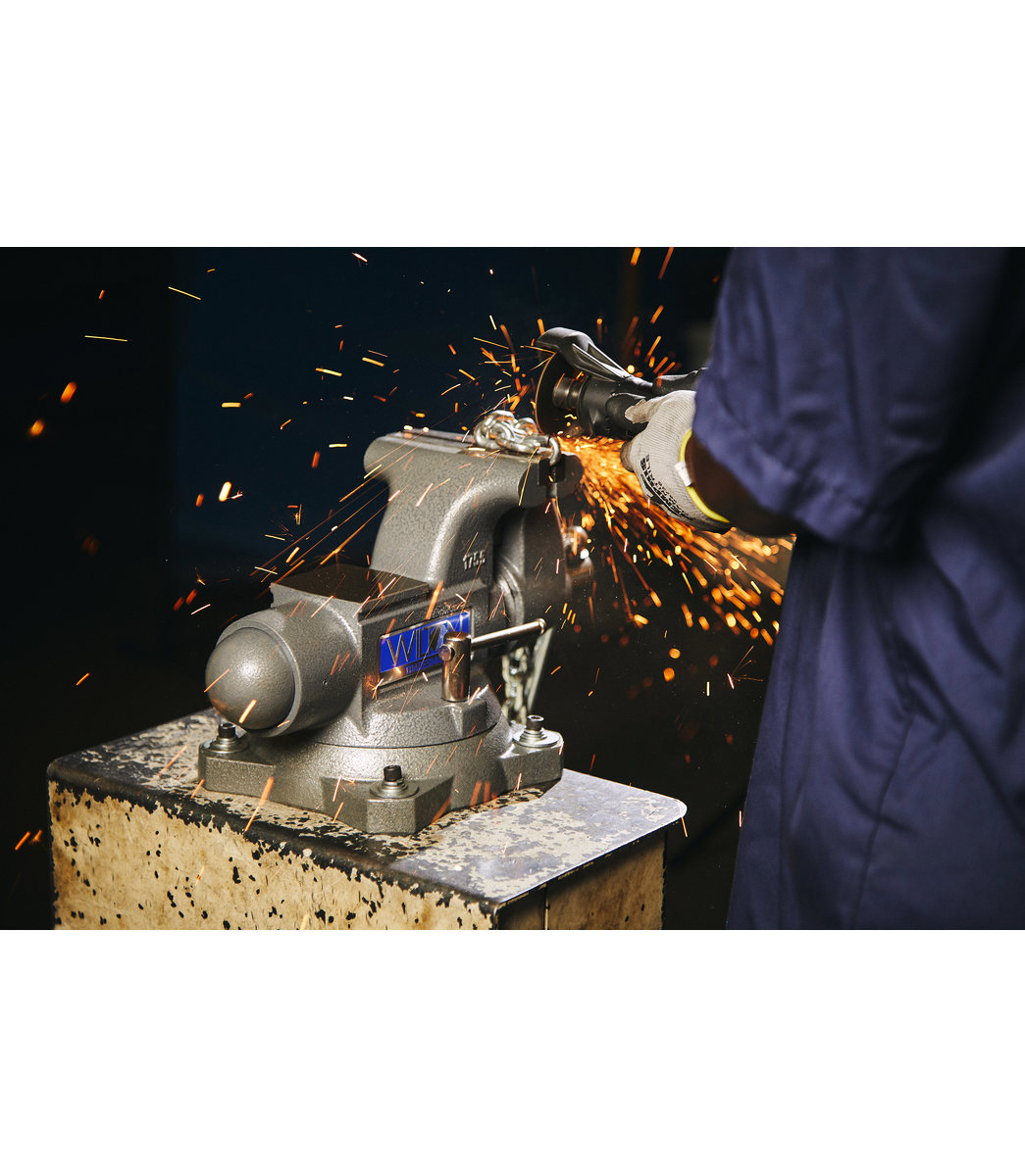 WILTON 1755, Tradesman 5-1/2" Round Channel Vise with Swivel Base