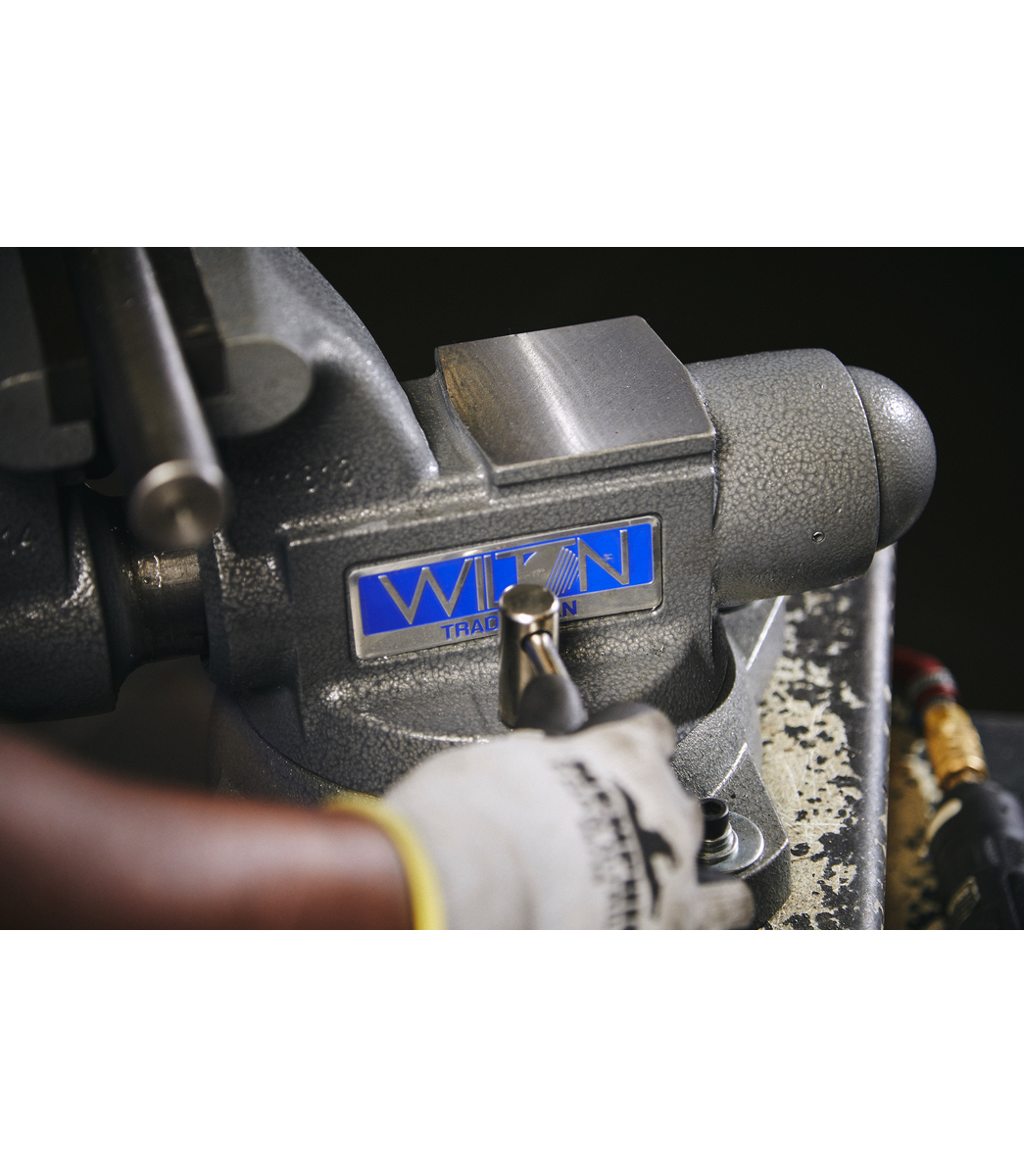 WILTON 1755, Tradesman 5-1/2" Round Channel Vise with Swivel Base