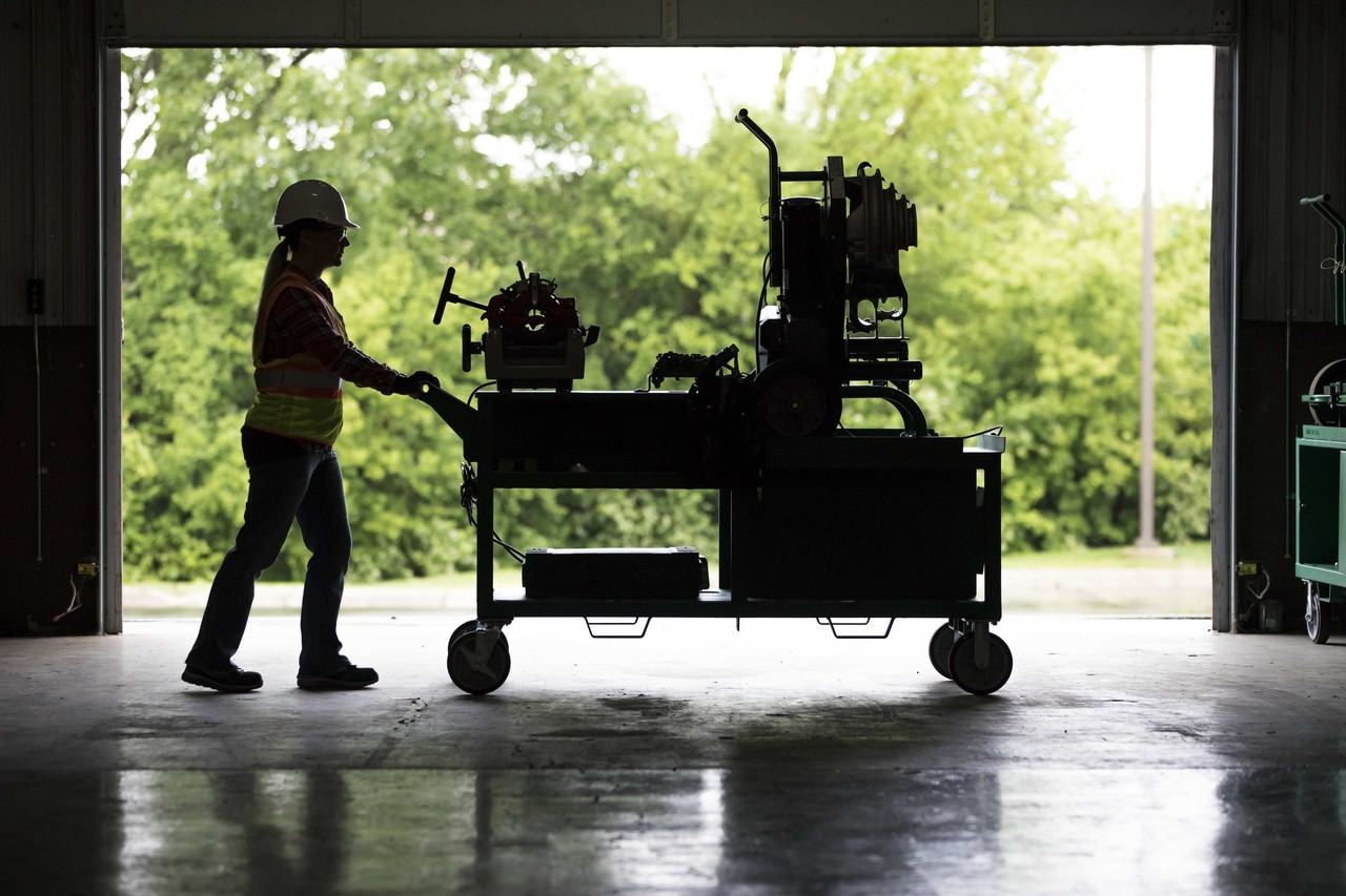 GREENLEE Workhorse Bending and Threading Bare Cart (excludes all kit and additional accessories)