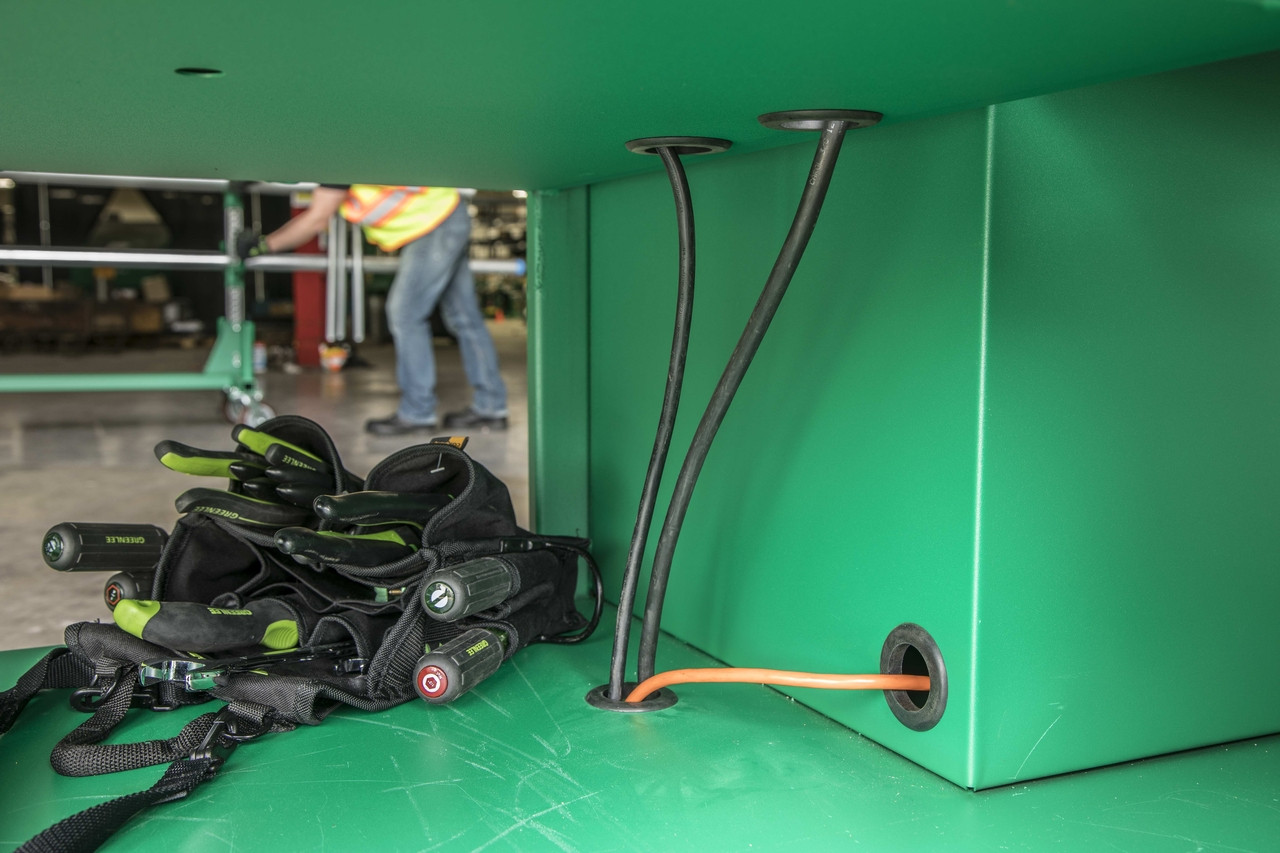 GREENLEE Workhorse Bending and Threading Bare Cart (excludes all kit and additional accessories)