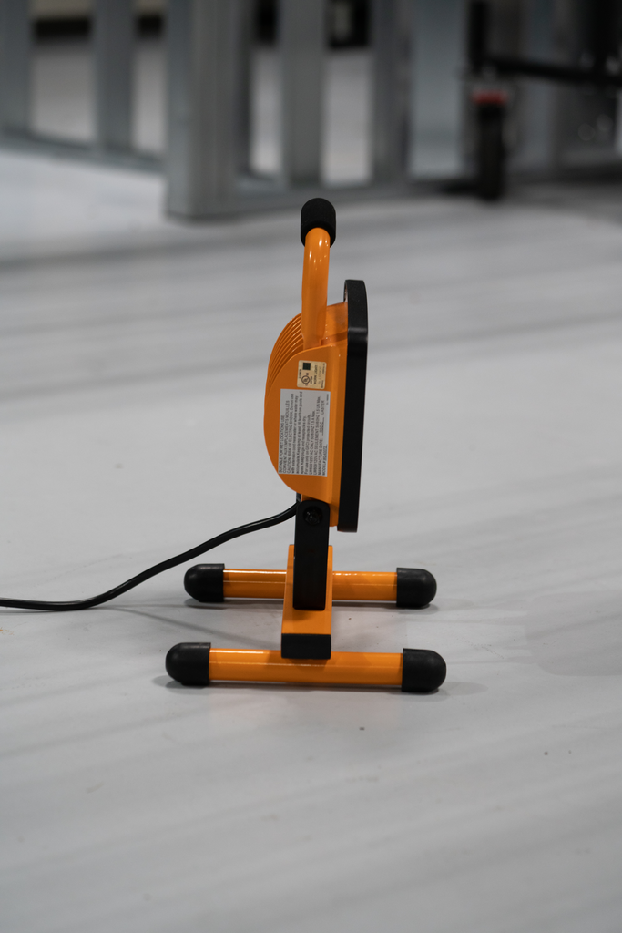 Woods Pro 6000 Lumen Portable Work Light 6/BX