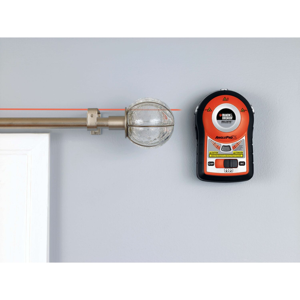 BLACK+DECKER AUTO-LEVELING LASER W/PROTRACTOR