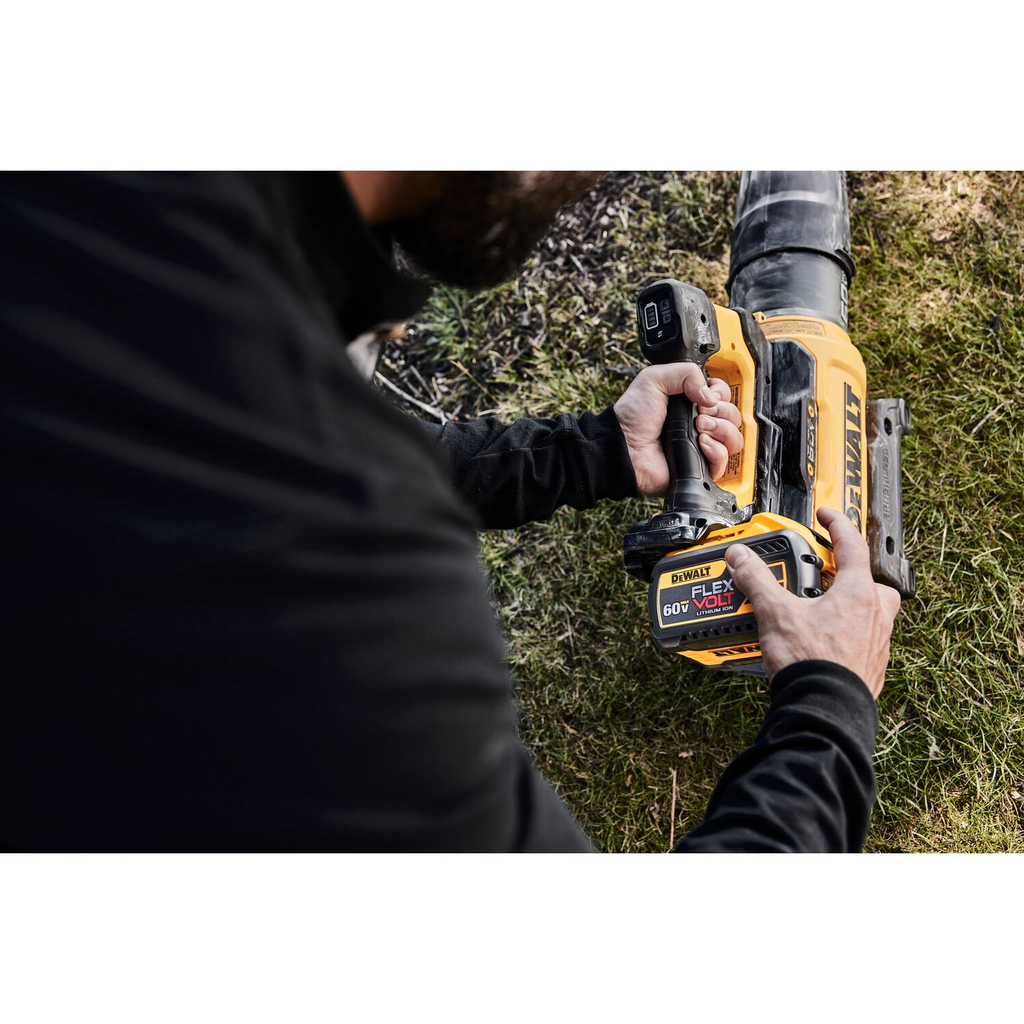 SHELL DW 60V PREMIUM BLOWER (KITTED)