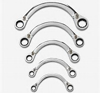 5 Pc. Half Moon Reversible Double Box Ratcheting Wrench Set Metric