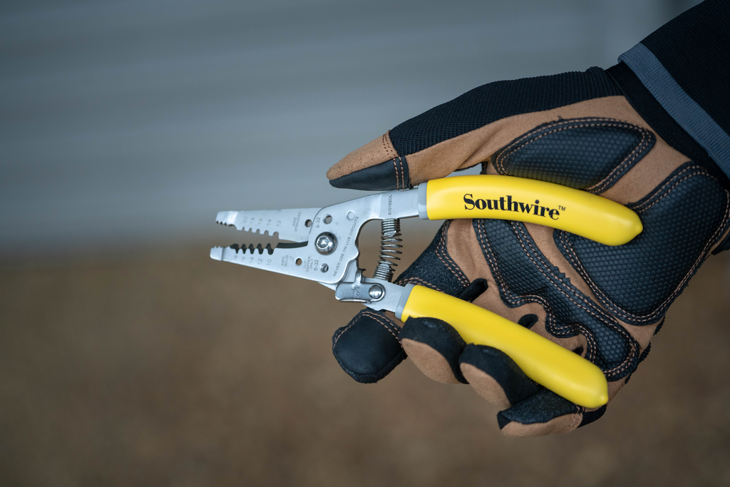 SOUTHWIRE CUTTER,WRE STRIPR 10-18SOL 12-20STR ERGO