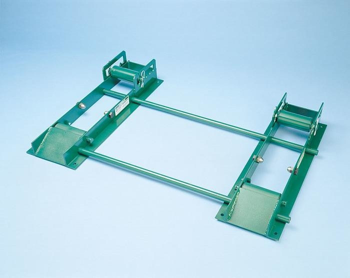 GREENLEE Reel Roller Kit, (includes two 39661 rollers and one 39664 spreader kit)