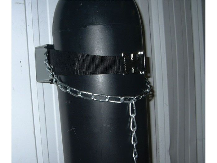 Steel Gas Cylinder Support Bracket, One 12" Cylinder Capacity, Wall Mount - 35250