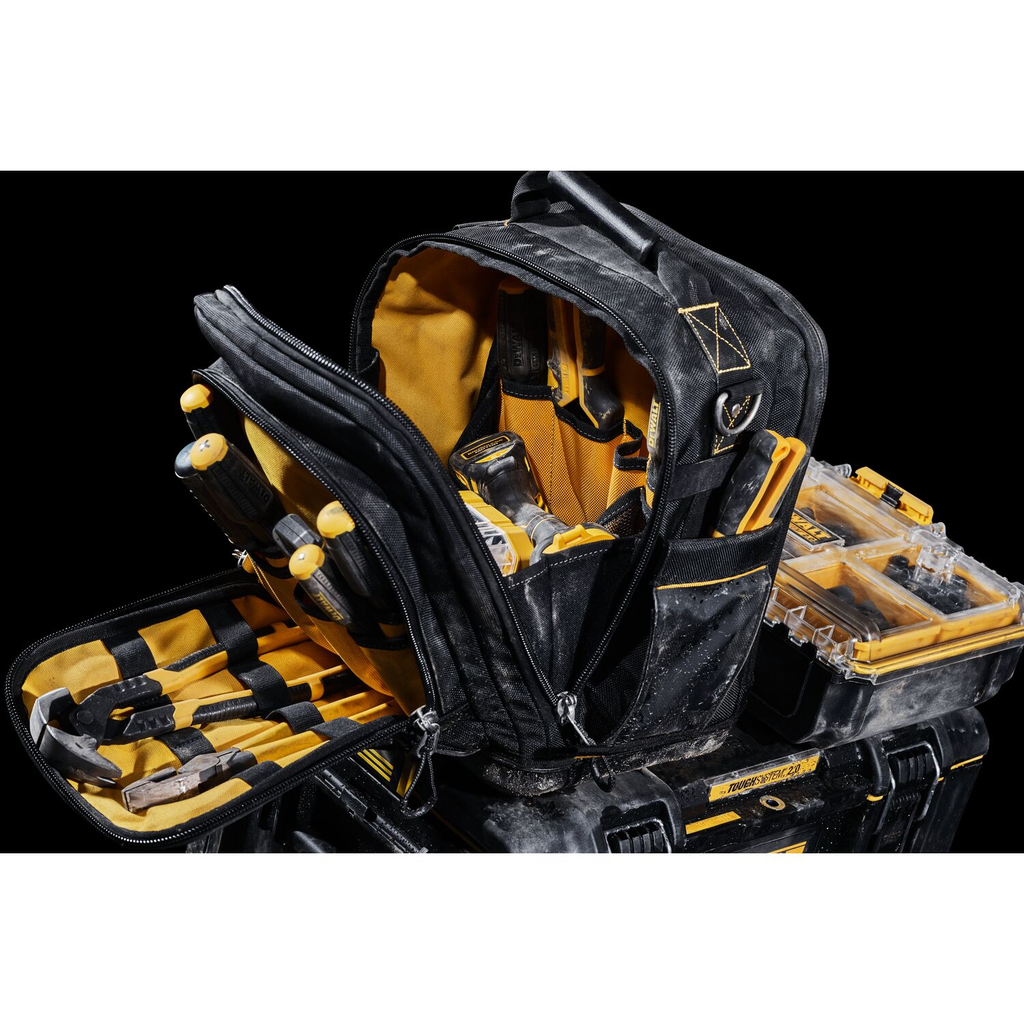 DEWALT TOUGHSYSTEM 2.0 11IN TECH BAG