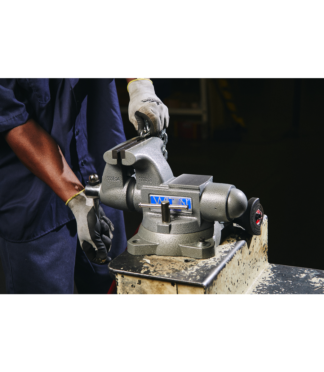 WILTON 1765, Tradesman 6-1/2" Round Channel Vise with Swivel Base